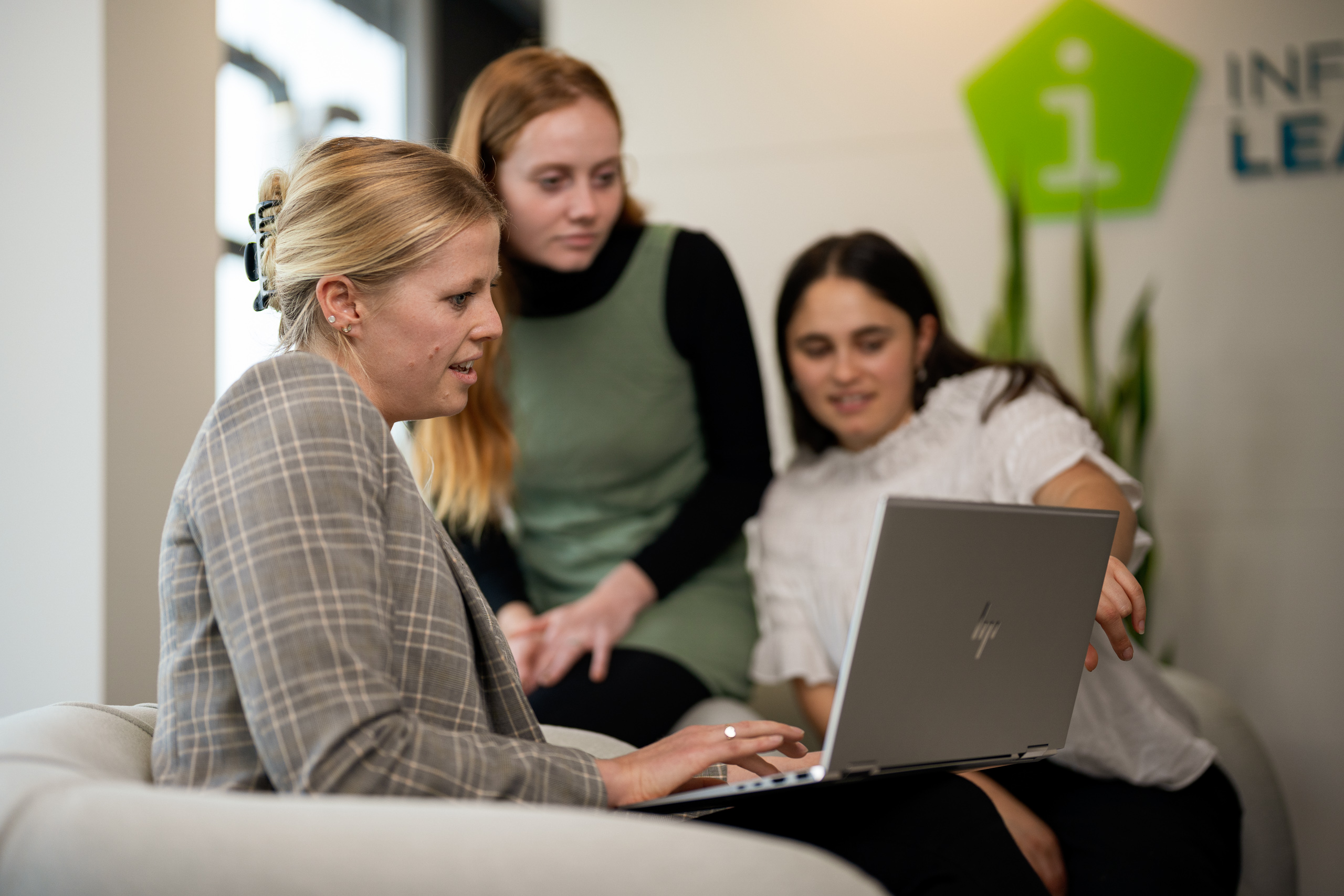 IL May June 22 IMG Web 69